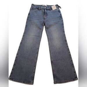 abercrombie kids Boot Cut Jeans in Medium Blue Wash Size 11/12